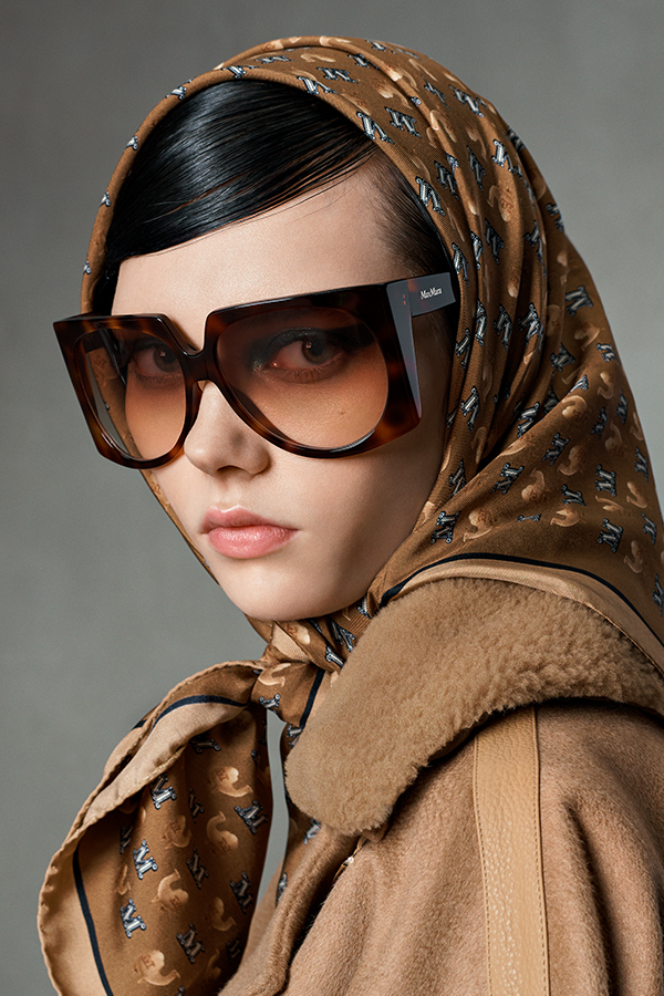 002 Max Mara 002 Max Mara