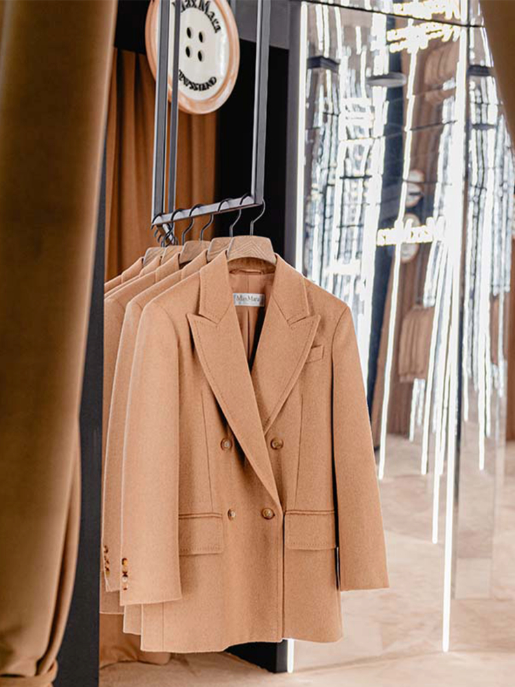 MM Jacket Circle Desktop Max Mara
