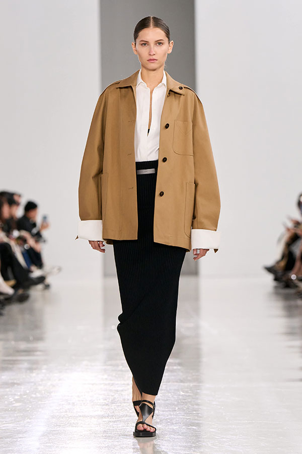 Spring/Summer 2025 Fashion Show: Science And Magic | Max Mara Spring/Summer 2025 Fashion Show: Science And Magic | Max Mara